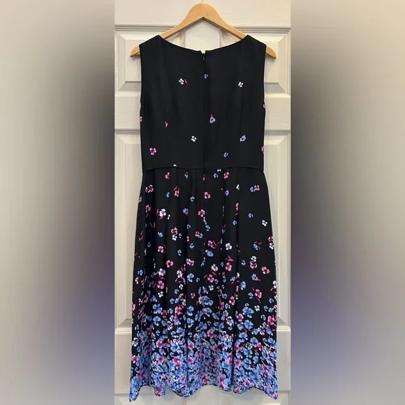 Jones New York Classic Black Attire - Picture 2 of 4